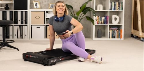 Bežecký pás na chôdzu - ako si vybrať najlepší bežecký pás pod pracovný stôl?